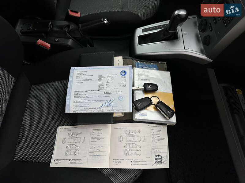 Універсал Opel Astra 2009 в Вінниці