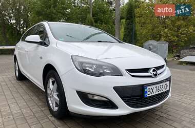 Универсал Opel Astra 2014 в 