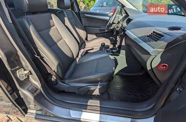 Універсал Opel Astra 2009 в 