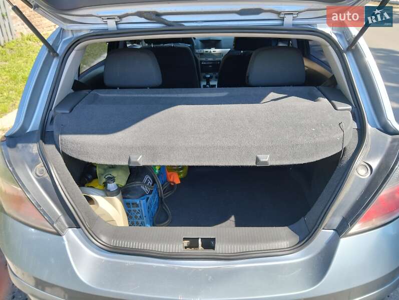 Хэтчбек Opel Astra 2008 в Сумах