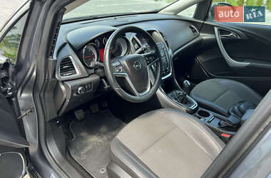 Універсал Opel Astra 2011 в 