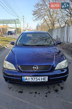 Седан Opel Astra 2000 в 