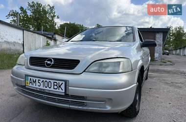 Седан Opel Astra 2007 в 