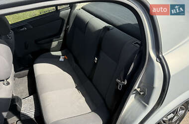 Седан Opel Astra 2007 в 