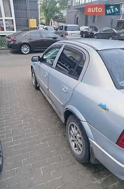Седан Opel Astra 2002 в 