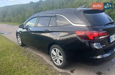 Универсал Opel Astra 2017 в 