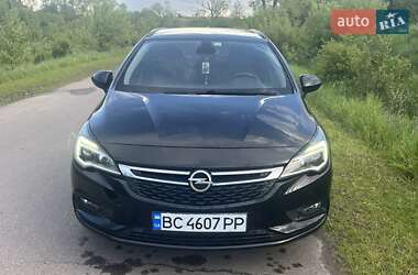Универсал Opel Astra 2017 в 