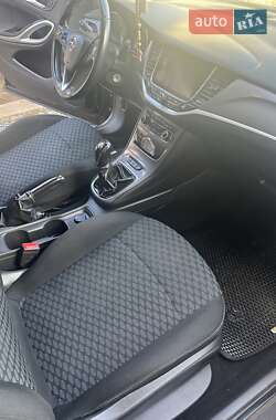 Универсал Opel Astra 2017 в 