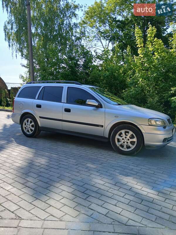 Универсал Opel Astra 2002 в Тернополе