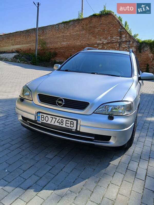 Универсал Opel Astra 2002 в Тернополе