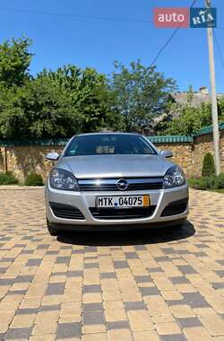 Универсал Opel Astra 2006 в 