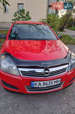 Универсал Opel Astra 2009 в Киеве