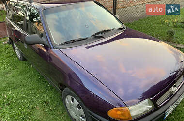 Універсал Opel Astra 1995 в 