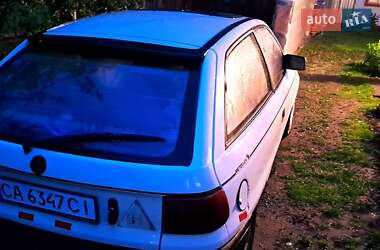 Хэтчбек Opel Astra 1993 в Черкассах