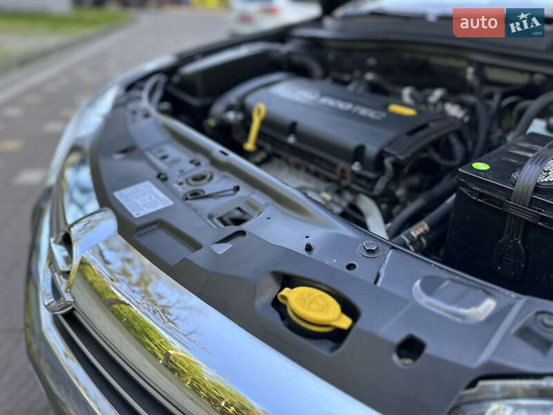 Універсал Opel Astra 2009 в Дрогобичі