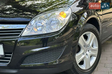 Универсал Opel Astra 2009 в 