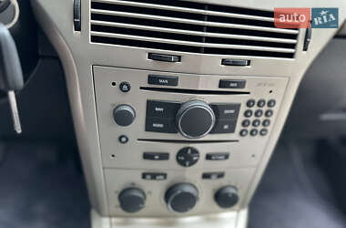 Универсал Opel Astra 2009 в 