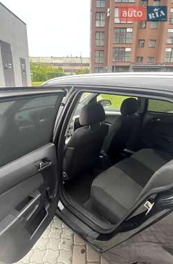 Универсал Opel Astra 2007 в 