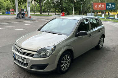 Хэтчбек Opel Astra 2005 в Николаеве