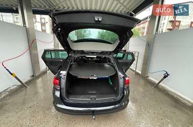 Универсал Opel Astra 2016 в 