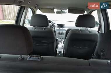 Универсал Opel Astra 2012 в 