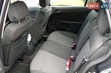 Универсал Opel Astra 2012 в 