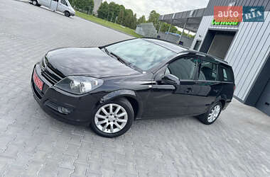 Універсал Opel Astra 2005 в Володимирі