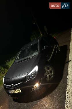 Універсал Opel Astra 2013 в Бориславі