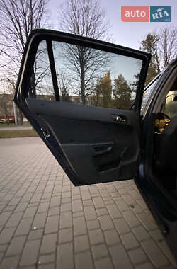 Универсал Opel Astra 2008 в 