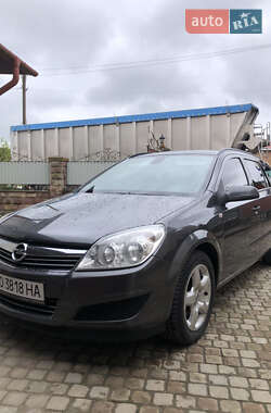 Универсал Opel Astra 2008 в 