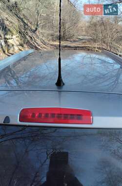 Універсал Opel Astra 2010 в 