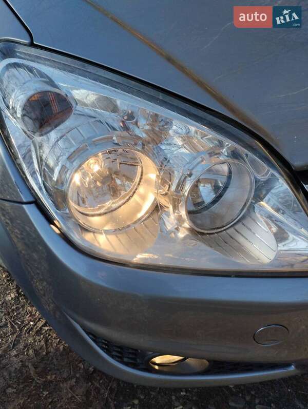 Универсал Opel Astra 2010 в Львове