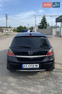 Хетчбек Opel Astra 2007 в 