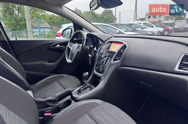 Универсал Opel Astra 2016 в 