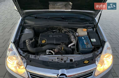 Универсал Opel Astra 2008 в 