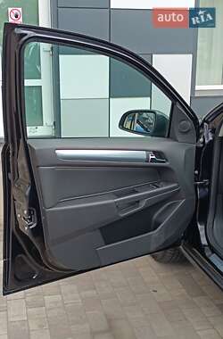 Універсал Opel Astra 2007 в 