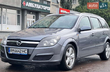Универсал Opel Astra 2005 в 
