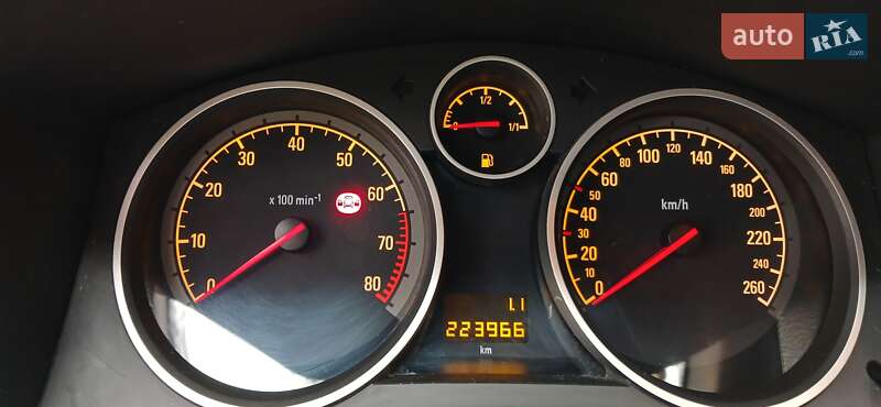 Универсал Opel Astra 2007 в Сумах