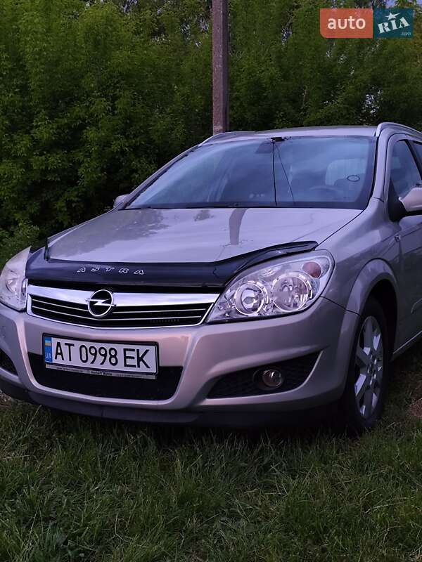 Opel Astra 2007