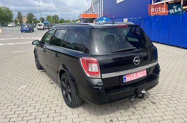 Универсал Opel Astra 2006 в 