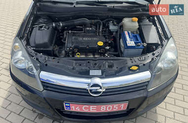 Универсал Opel Astra 2006 в 