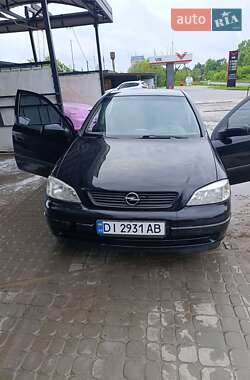 Седан Opel Astra 2006 в 