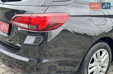Универсал Opel Astra 2017 в 
