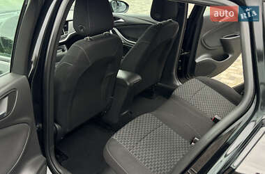 Универсал Opel Astra 2017 в 