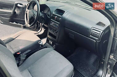Седан Opel Astra 2007 в 