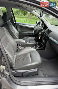 Универсал Opel Astra 2009 в 