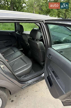 Универсал Opel Astra 2009 в 