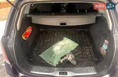 Универсал Opel Astra 2006 в 