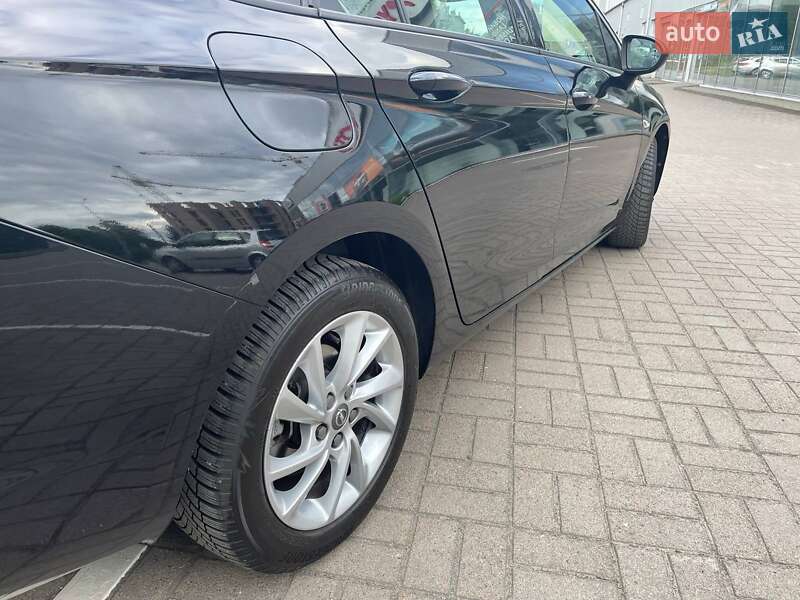 Універсал Opel Astra 2020 в Луцьку