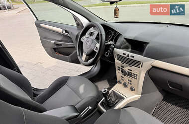 Універсал Opel Astra 2007 в 